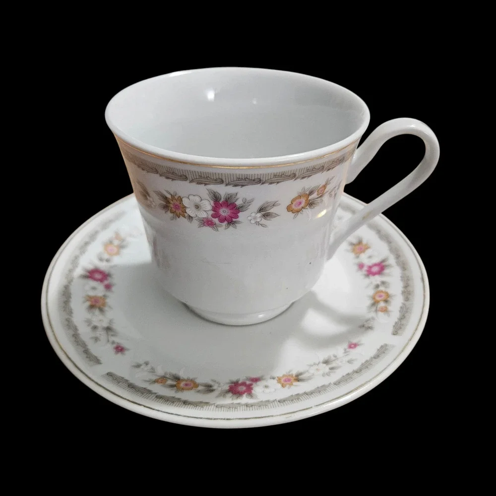 Napco Floral Tea Cup & Saucer Set White Porcelain Gold Trim Vintage Style